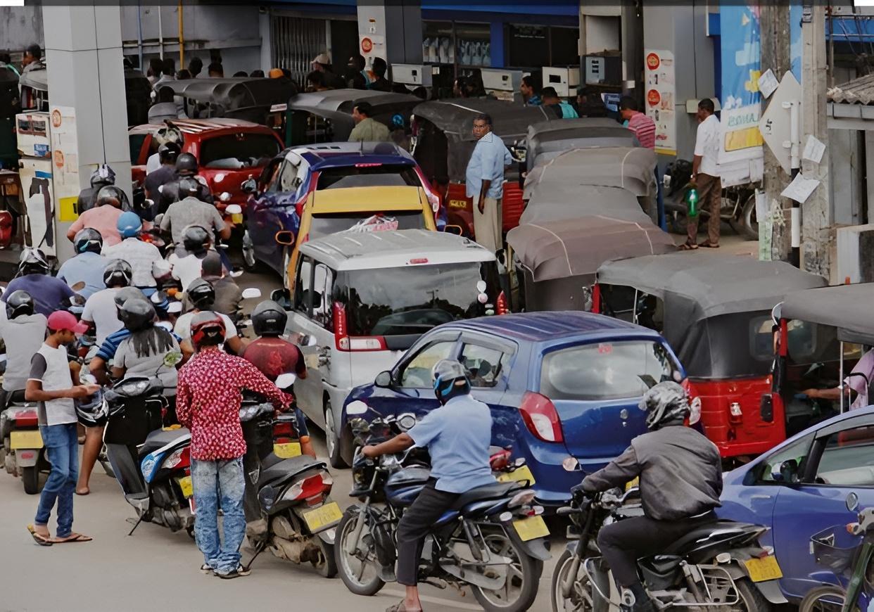 Nigerians make comments online concerning the displeasing fuel hike, which is not convenient for many Nigerians.